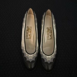 Black, white and grey Ferragamo Creatives pump from the Archives collection.